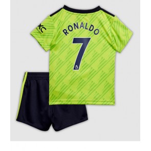Manchester United Cristiano Ronaldo #7 babykläder Tredje Tröja barn 2022-23 Korta ärmar (+ Korta byxor)